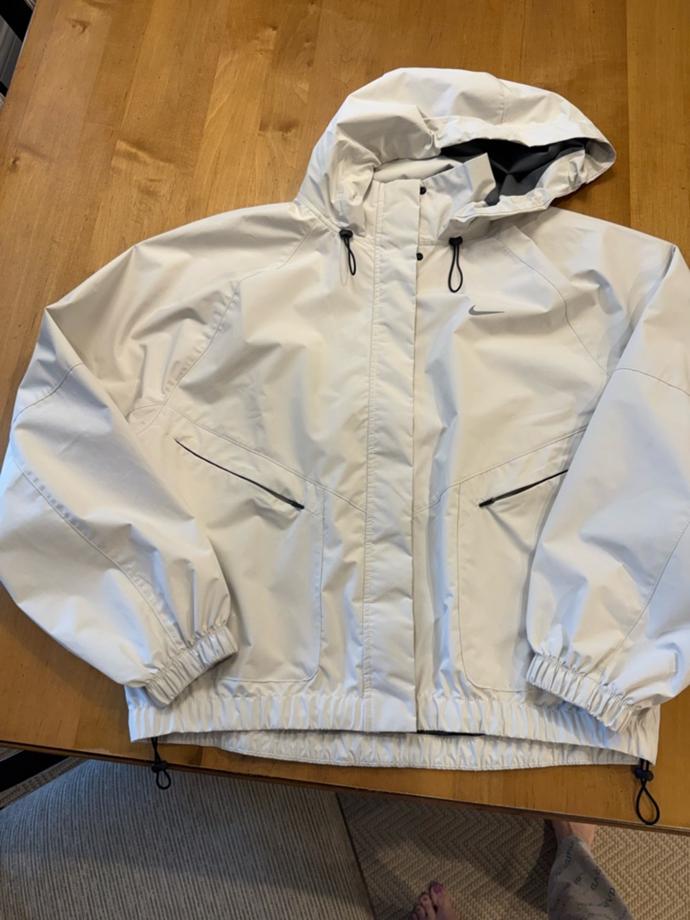 Nike White Hooded Windbreaker Jacket with Black Accents